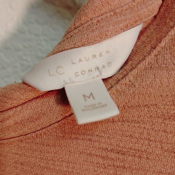 LC Lauren Conrad eyelash lace hi lo tie neck top - Picture 2 of 4